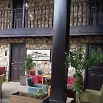 Kosa Boutique Hotel 3*