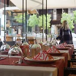 Kosa Boutique 3*
