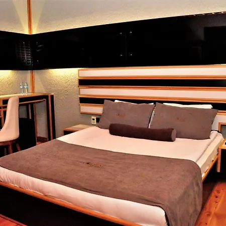 Отель Kosa Boutique